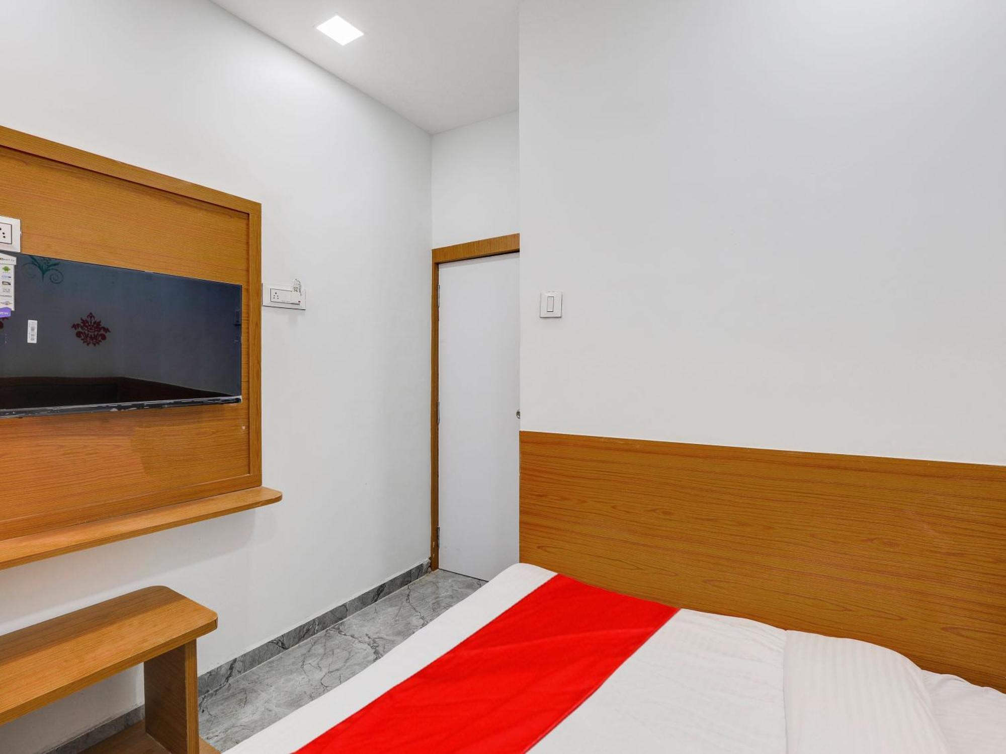 Hotel O Green City Surat Dış mekan fotoğraf