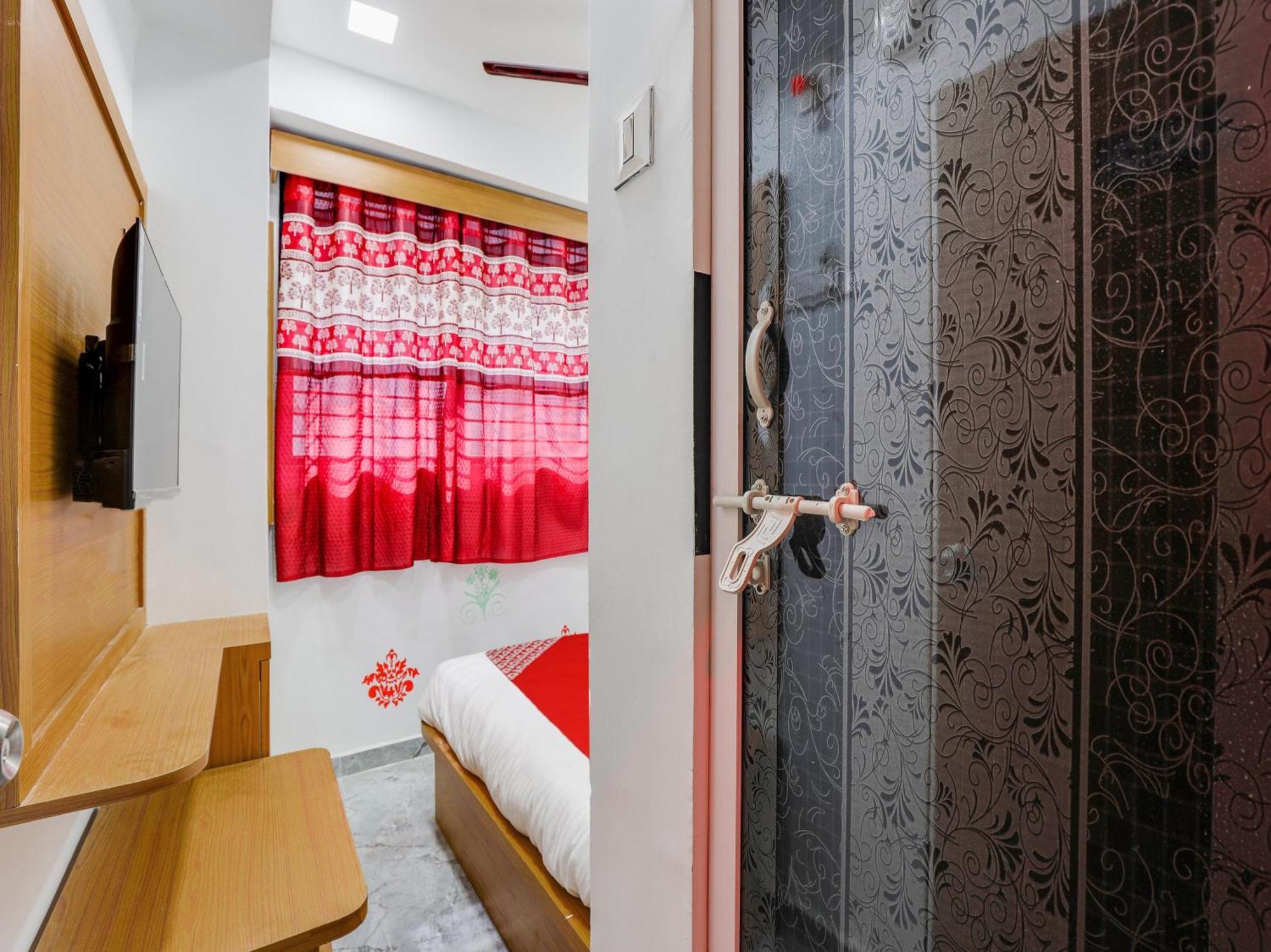 Hotel O Green City Surat Dış mekan fotoğraf